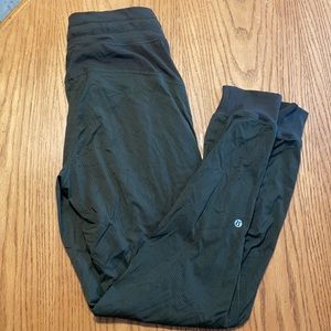 SOLD Lululemon size 4 dance studio jogger